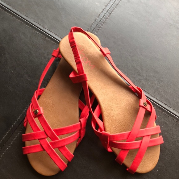 Volcom Shoes - Red Volcom Sandals size 10